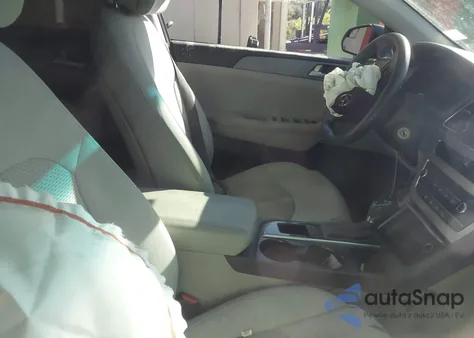 2015 Hyundai Sonata Se z USA, uszkodzony, nr VIN 5NPE24AF6FH123503